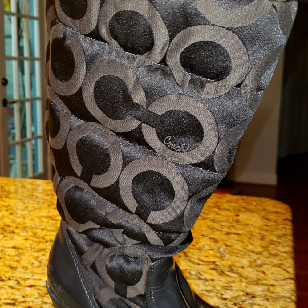 Coach boots size 7